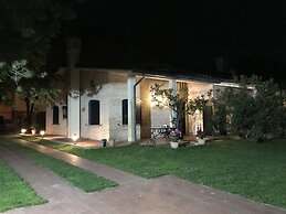 Gemmano's Villa With Pool and Vineyard