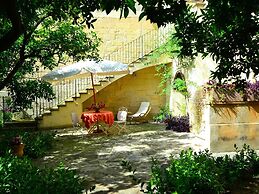 Belvilla by OYO Palazzo Pio