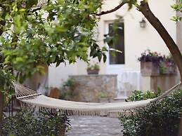 Belvilla by OYO Palazzo Pio