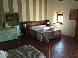 Tuscan Farm Home Retreat