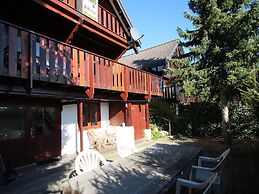 Relaxing Chalet in Dochamps With Swimming Pool and Terrace
