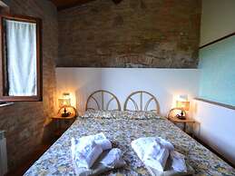 With Pool and air Conditioning