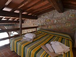 With Pool and air Conditioning