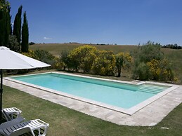 Belvilla by OYO Farmhouse in Tuscany With Garden