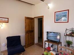 Belvilla by OYO Farmhouse in Tuscany With Garden