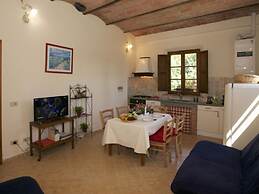 Belvilla by OYO Farmhouse in Tuscany With Garden