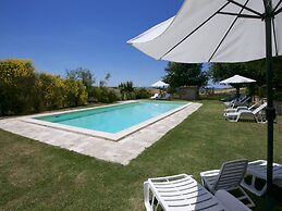 Belvilla by OYO Farmhouse in Tuscany With Garden