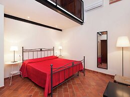 Home in Campiglia Marittima With Pool