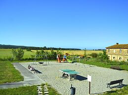 Home in Campiglia Marittima With Pool