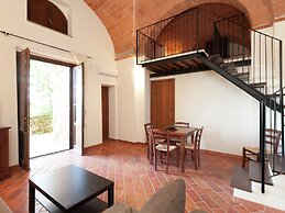 Home in Campiglia Marittima With Pool