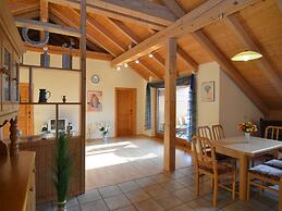 Restful Apartment with Sauna, Hot Tub, Fitness Room, Balcony