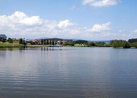 Restful Apartment with Sauna, Hot Tub, Fitness Room, Balcony