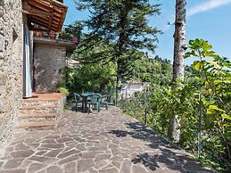 Cottage in Convalle With Terrace