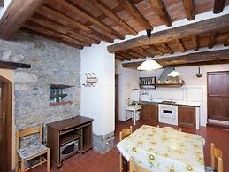 Cottage in Convalle With Terrace