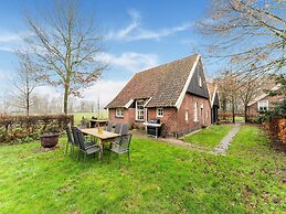 House in Former Bakspieker in Rural Location near Enschede