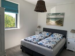 Lovely Holiday Home in Stavoren near Frisian Lakes