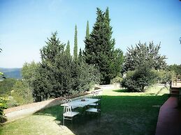 Villa in Sasso Pisano Wuith Garden