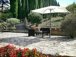 Villa in Sasso Pisano Wuith Garden