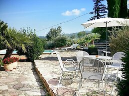 Villa in Sasso Pisano Wuith Garden