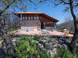 Traditional Mansion in Treixedo With Swimming Pool