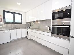 Lavish Villa in Foz do Arelho With Private Pool