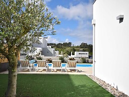 Lavish Villa in Foz do Arelho With Private Pool