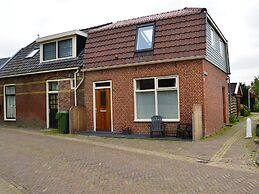 Home With Vinyls, Bikes and Waterways