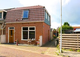 Home With Vinyls, Bikes and Waterways