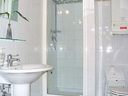 Spacious Apartment in Vinci With Pool and Garden