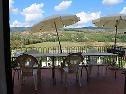 Villa in Vicchio With Tennis Court