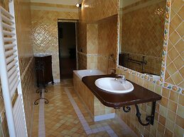 Villa in Vicchio With Tennis Court