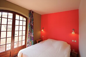 Villa in Salernes With Private Pool & Garden