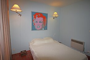 Villa in Salernes With Private Pool & Garden