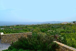 Elegant, Historical Villa with Swimming Pool in Rural Region near Etna