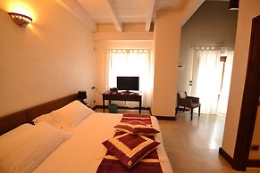 Elegant, Historical Villa with Swimming Pool in Rural Region near Etna