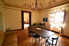 Elegant, Historical Villa with Swimming Pool in Rural Region near Etna