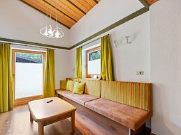 Cozy Apartment in Saalbach-Hinterglemm near Ski Area