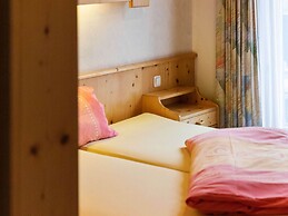 Cozy Apartment in Saalbach-Hinterglemm near Ski Area