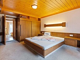 Cozy Apartment in Saalbach-Hinterglemm near Ski Area