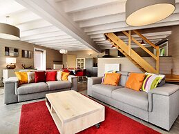 Stylish Holiday Home in Houffalize With Sauna, Patio, Garden