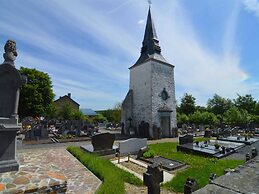 Stylish Holiday Home in Houffalize With Sauna, Patio, Garden