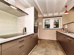 Stylish Holiday Home in Houffalize With Sauna, Patio, Garden