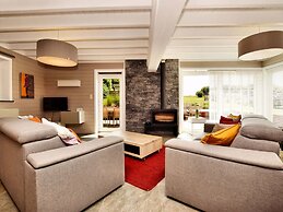 Stylish Holiday Home in Houffalize With Sauna, Patio, Garden