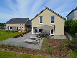 Stylish Holiday Home in Houffalize With Sauna, Patio, Garden