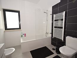 Modern Villa With Private Swimming Pool