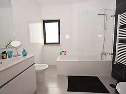 Modern Villa With Private Swimming Pool