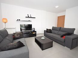 Modern Villa With Private Swimming Pool