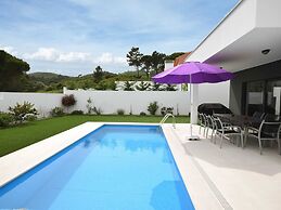 Modern Villa With Private Swimming Pool