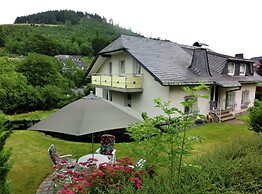 Holiday Flat in Schwalefeld Near the ski Area