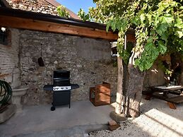 Ancient, Renovated Farmstead With Private, Equipped Garden
